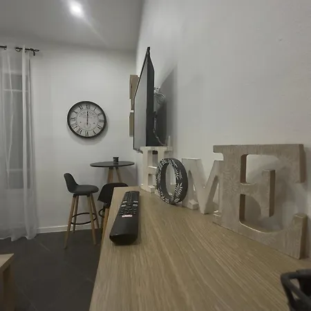 Hyper Centre ニース